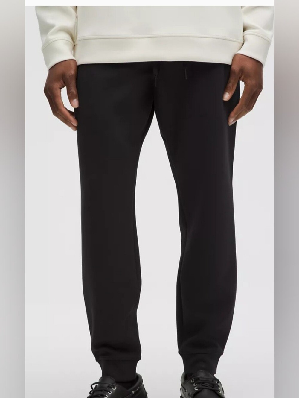 NWTLululemon athletica Black Smooth Spacer Jogger TALL SIZE M